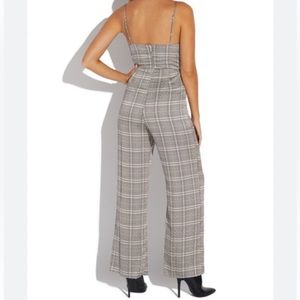 Trendy NWT jumpsuit